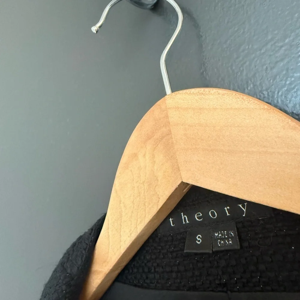 Theory S “Gessa tweed” GUC wool/cotton Black Textured Blazer w/ metallic thread - Picture 4 of 11